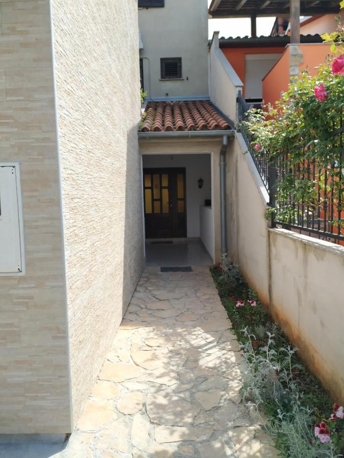 Apartments Zlatko プーラ エクステリア 写真