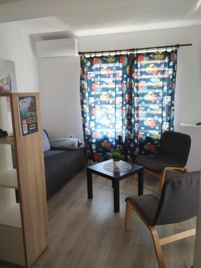 Apartments Zlatko プーラ エクステリア 写真