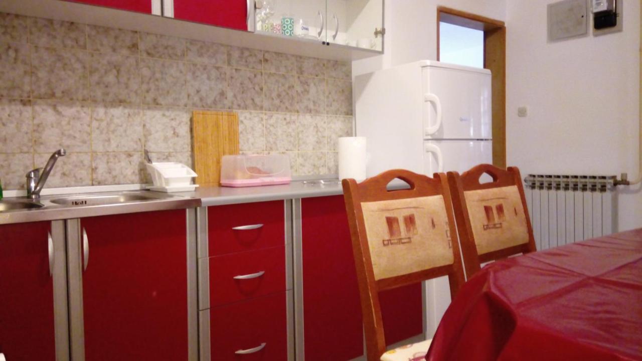 Apartments Zlatko プーラ エクステリア 写真