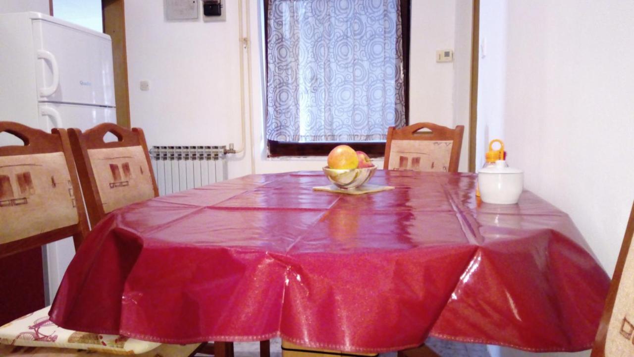 Apartments Zlatko プーラ エクステリア 写真